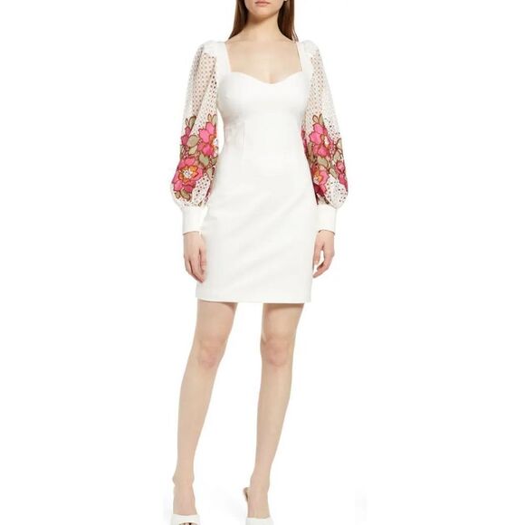 Elliatt Juke Embroidered Balloon Sleeve Mini Dress NWOT Size Small - Picture 1 of 12